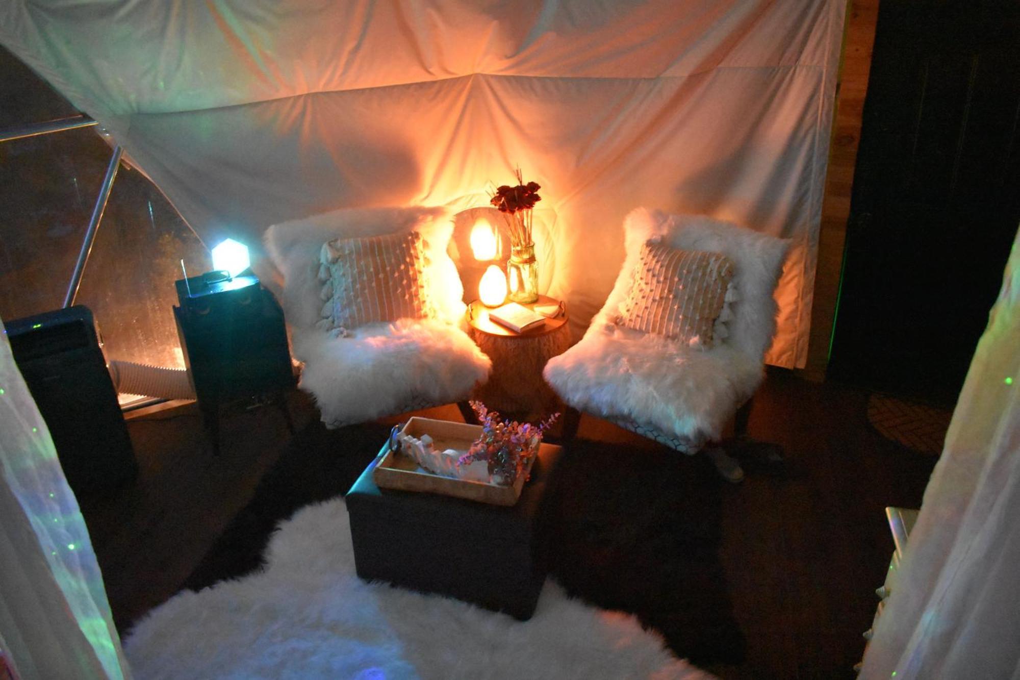 Hotel Waterfront Luxury Glamping Dome Rogersville Exterior foto
